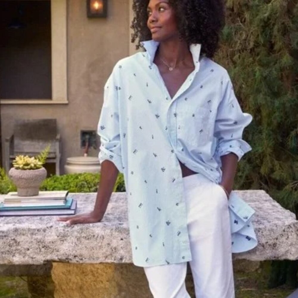 FRANK & EILEEN | McKenzie Logo Blue Striped Button Down OS Shirt